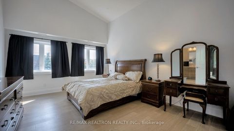 Photo 23 at 148 Church Street, Keswick North, Georgina