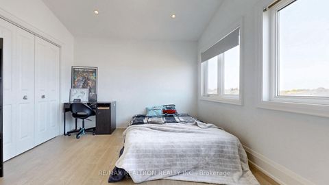 Photo 31 at 148 Church Street, Keswick North, Georgina