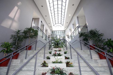 Photo 7 at 606 - 3 Hickory Tree Road, Weston, Toronto