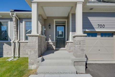 Photo 3 at 700 Sargeant Place, Rural Innisfil, Innisfil