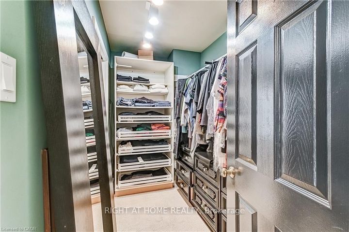 Photo 27 at 3021 Lakeshore Road, Roseland, Burlington