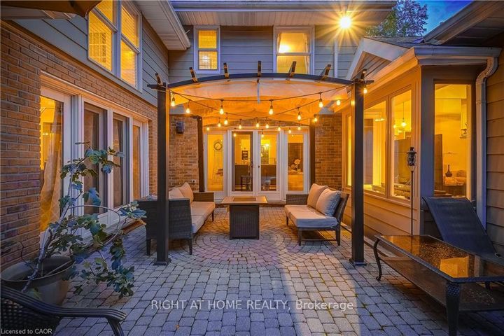 Photo 35 at 3021 Lakeshore Road, Roseland, Burlington