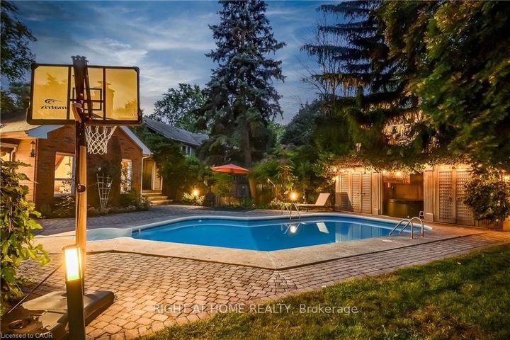 Photo 40 at 3021 Lakeshore Road, Roseland, Burlington