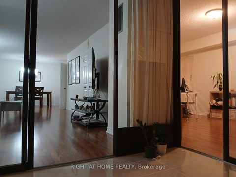 Photo 7 at 1901 - 2330 Bridletowne Circle, L'Amoreaux, Toronto