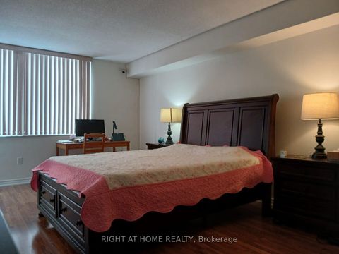 Photo 10 at 1901 - 2330 Bridletowne Circle, L'Amoreaux, Toronto