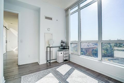 Photo 10 at 510 - 60 Byng Avenue, Willowdale East, Toronto