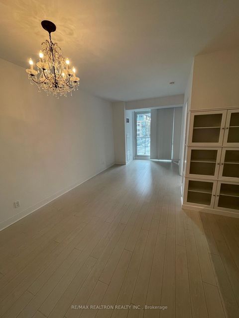 Photo 5 at 321 - 825 Church Street, Moore Park, Toronto