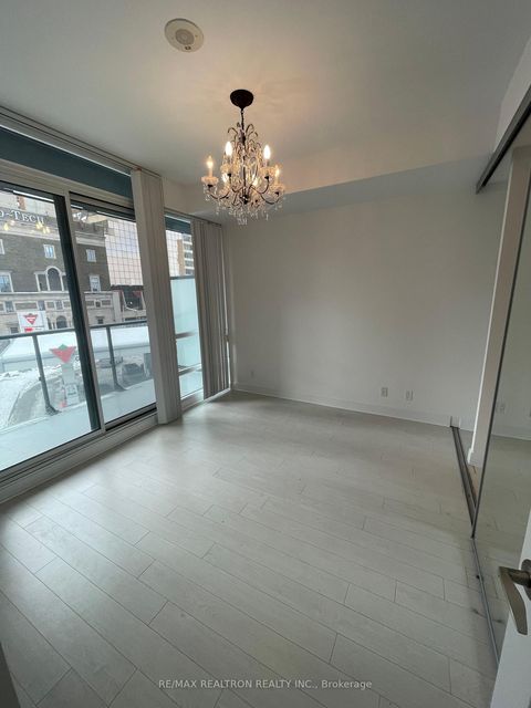 Photo 9 at 321 - 825 Church Street, Moore Park, Toronto