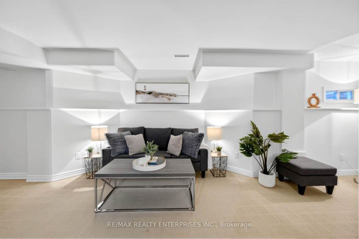 Photo 25 at 336 Oakridge Court, RO River Oaks, Oakville