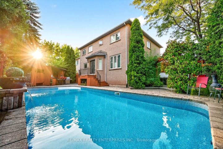 Photo 32 at 336 Oakridge Court, RO River Oaks, Oakville