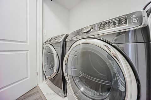 Photo 15 at 10 Stocks Lane, Rural Aurora, Aurora