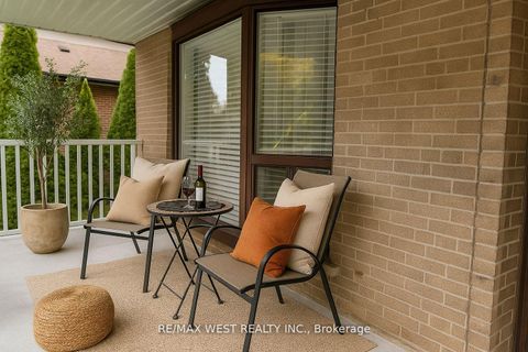 Photo 1 at 128 Mercury Road S, Clairville, Toronto