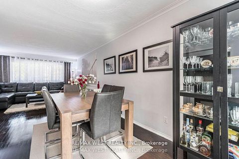 Photo 17 at 128 Mercury Road S, Clairville, Toronto