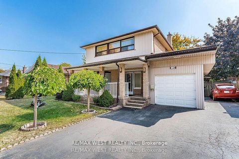 Photo 37 at 128 Mercury Road S, Clairville, Toronto