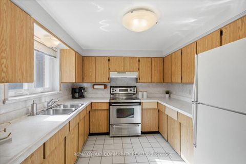 Photo 25 at 35 Sunvale Drive, Richview, Toronto