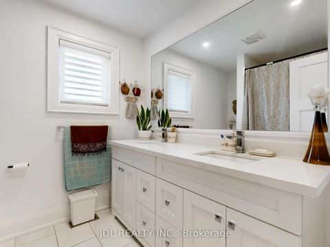 Photo 20 at 11 Hedge Road, Sutton & Jackson's Point, Georgina