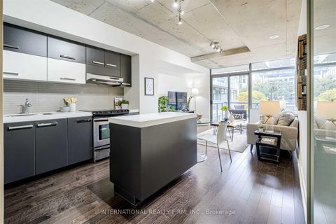 Photo 6 at 402 - 55 Stewart Street, Waterfront Communities C1, Toronto