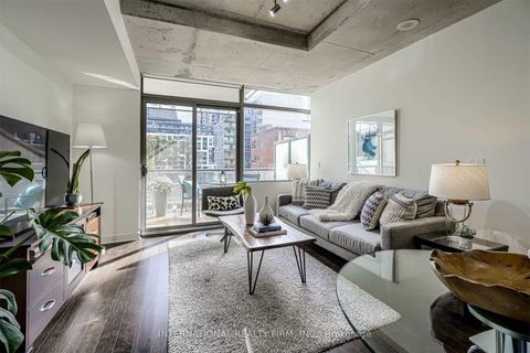 Photo 15 at 402 - 55 Stewart Street, Waterfront Communities C1, Toronto