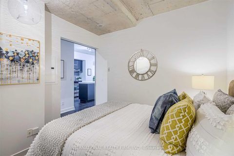 Photo 21 at 402 - 55 Stewart Street, Waterfront Communities C1, Toronto