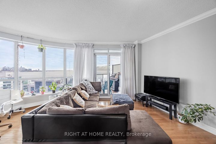 Photo 2 at 1503 - 2087 Lake Shore Boulevard W, Mimico, Toronto