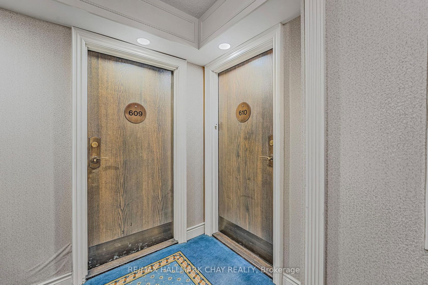 610 - 65 Ellen Street, Lakeshore, Barrie photo number 2