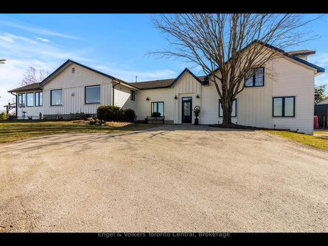 Photo 0 at 9263 91 County Road, Rural Clearview, Clearview