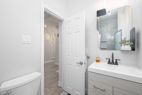 Photo 15 at 93 Agnes Street, O'Neill, Oshawa