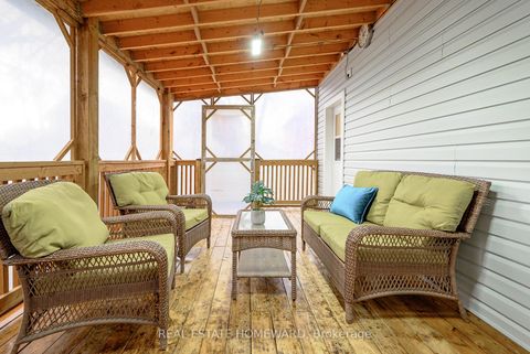 Photo 28 at 93 Agnes Street, O'Neill, Oshawa