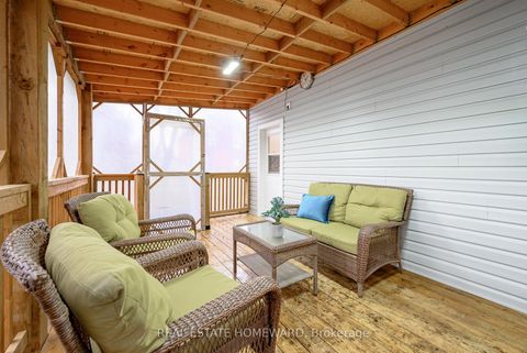 Photo 30 at 93 Agnes Street, O'Neill, Oshawa