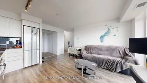 Photo 13 at 1007 - 120 Varna Drive, Lawrence, Toronto