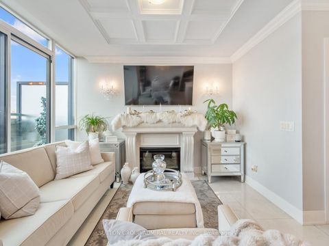 Photo 12 at 705 - 4700 Highway 7, East Woodbridge, Vaughan