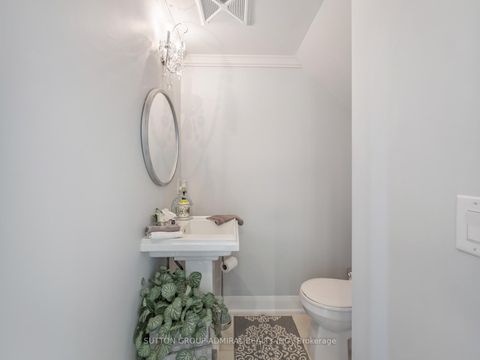 Photo 16 at 705 - 4700 Highway 7, East Woodbridge, Vaughan