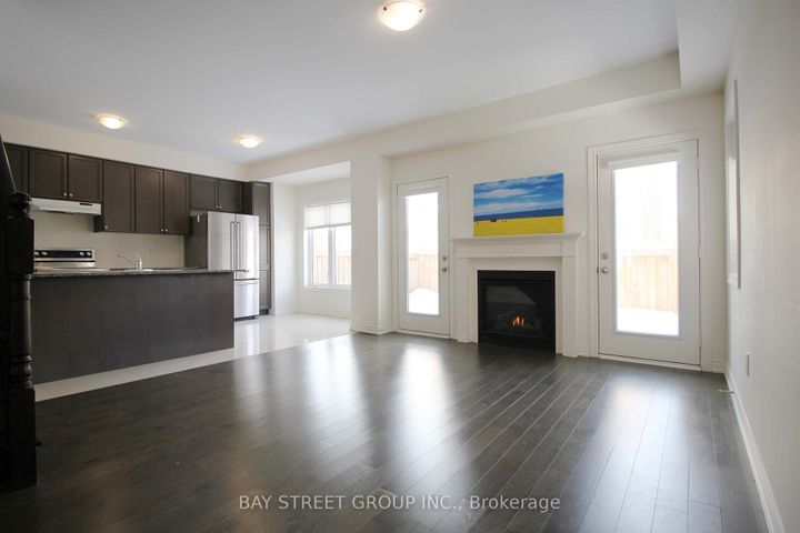 Photo 4 at 3903 Tufgar Crescent, Alton, Burlington