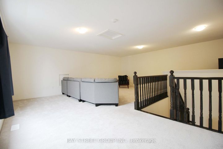 Photo 18 at 3903 Tufgar Crescent, Alton, Burlington