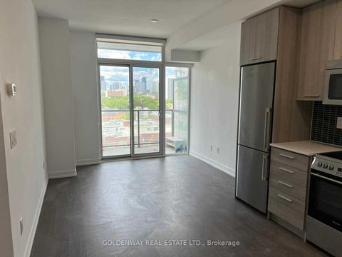 Photo 2 at 801 - 105 George Street, Moss Park, Toronto