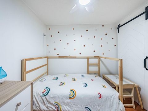 Photo 28 at 832 - 830 Lawrence Avenue W, Glen Park, Toronto