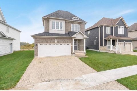 Photo 1 at 276 Springfield Crescent, Stayner, Clearview