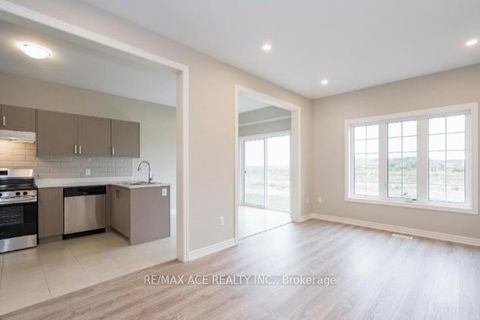 Photo 12 at 276 Springfield Crescent, Stayner, Clearview