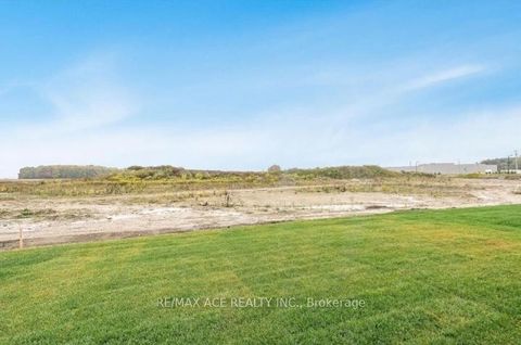 Photo 23 at 276 Springfield Crescent, Stayner, Clearview