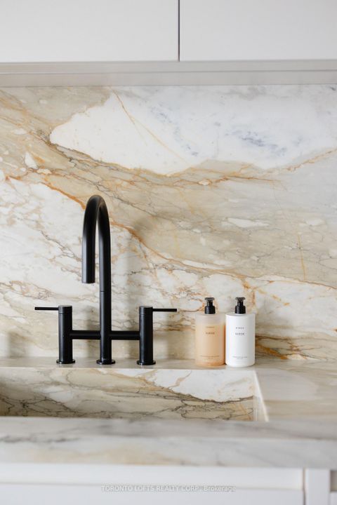 Photo 2 at 318 - 637 Lake Shore Boulevard W, Waterfront Communities C1, Toronto