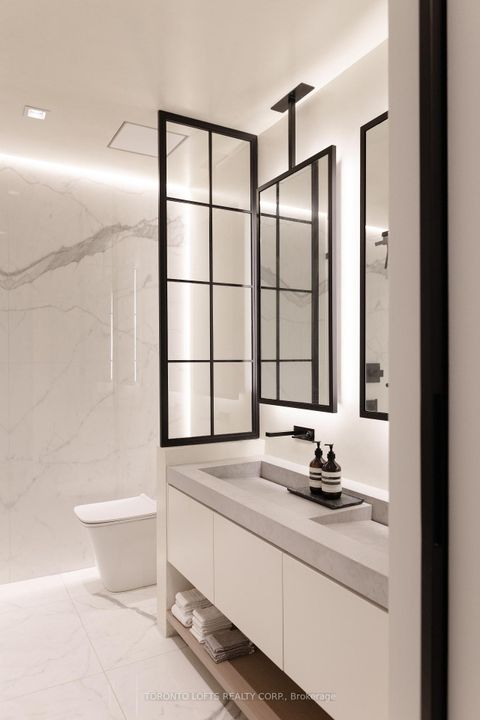 Photo 11 at 318 - 637 Lake Shore Boulevard W, Waterfront Communities C1, Toronto