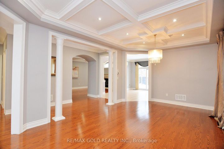 Photo 8 at 26 Maybeck Drive, Credit Valley, Brampton