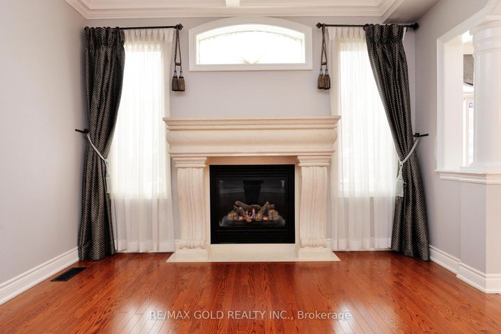 Photo 15 at 26 Maybeck Drive, Credit Valley, Brampton