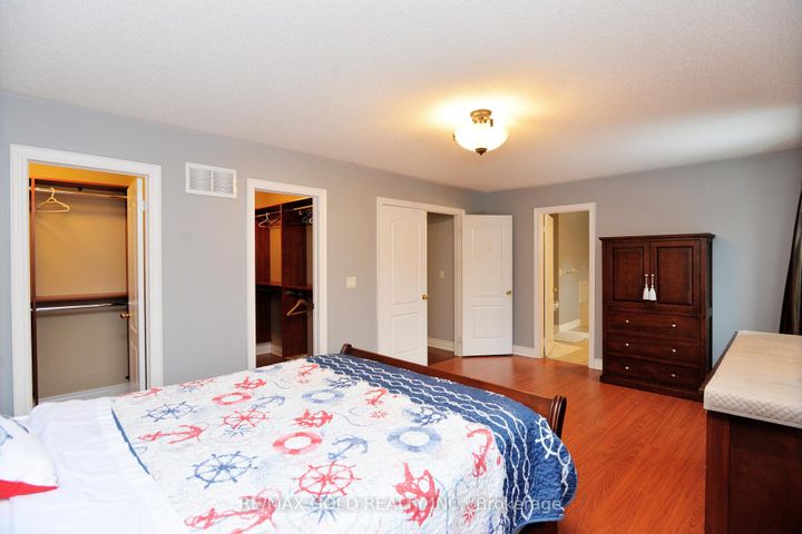 Photo 22 at 26 Maybeck Drive, Credit Valley, Brampton