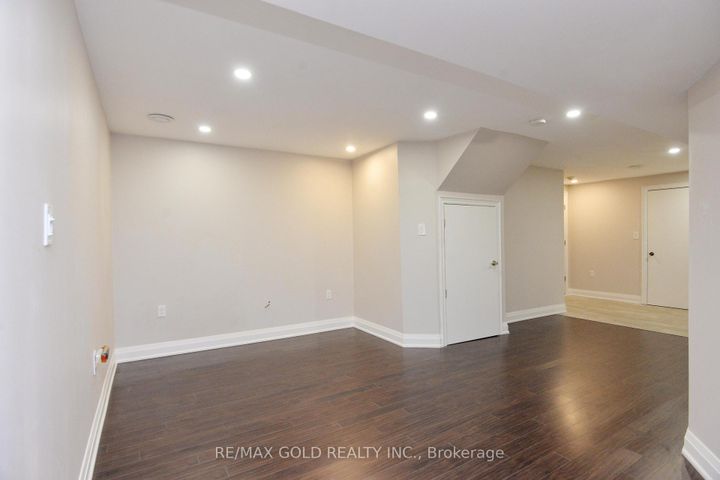 Photo 36 at 26 Maybeck Drive, Credit Valley, Brampton