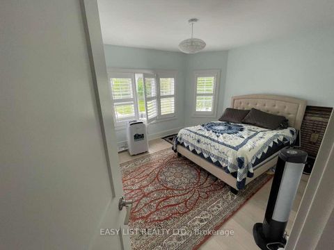 Photo 14 at 6 Devonridge Crescent, Highland Creek, Toronto