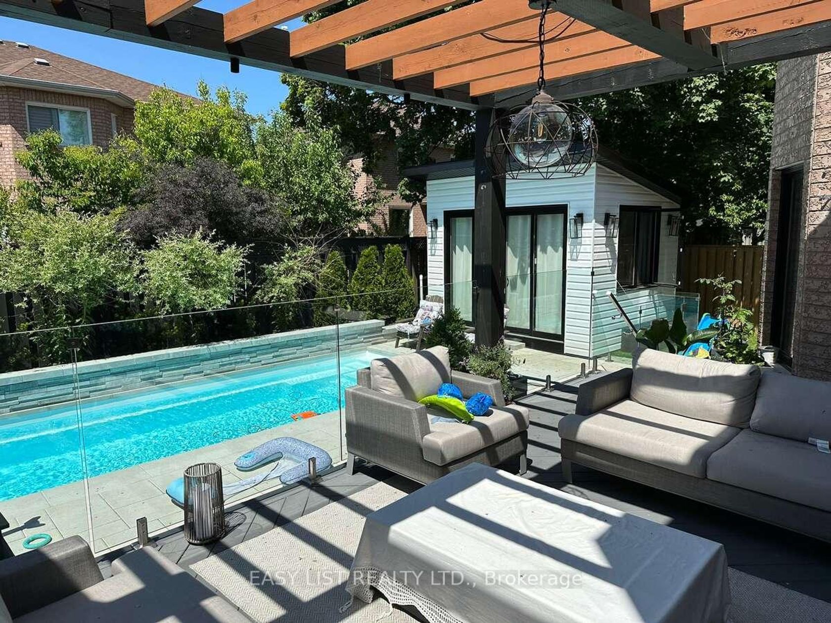 6 Devonridge Crescent, Highland Creek, Toronto 