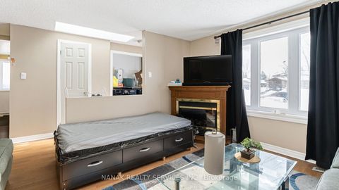 Photo 6 at 46 HICKLING Trail, Grove East, Barrie