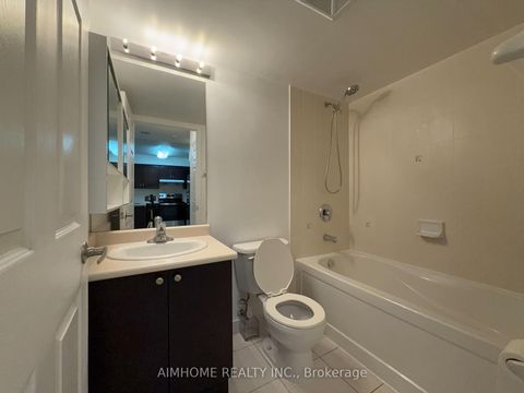 Photo 12 at 711 - 35 Hollywood Avenue, Willowdale East, Toronto