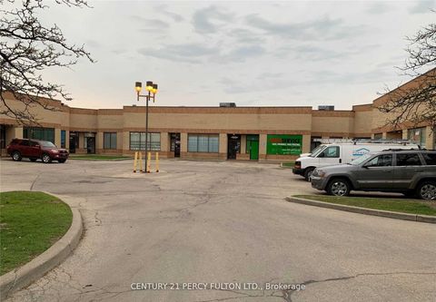 Photo 2 at 15 - 45 casmir Court, Concord, Vaughan